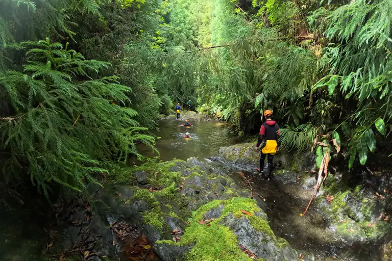 Aventura de Barranquismo Salto do Cabrito São Miguel Açores